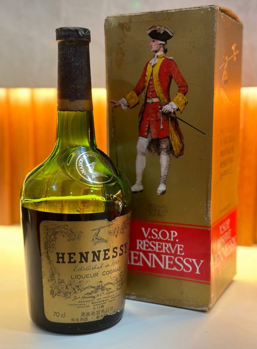 好好好🙃乘我不在又开 40年老酒是吧～ 🤧
#HennessyCognac