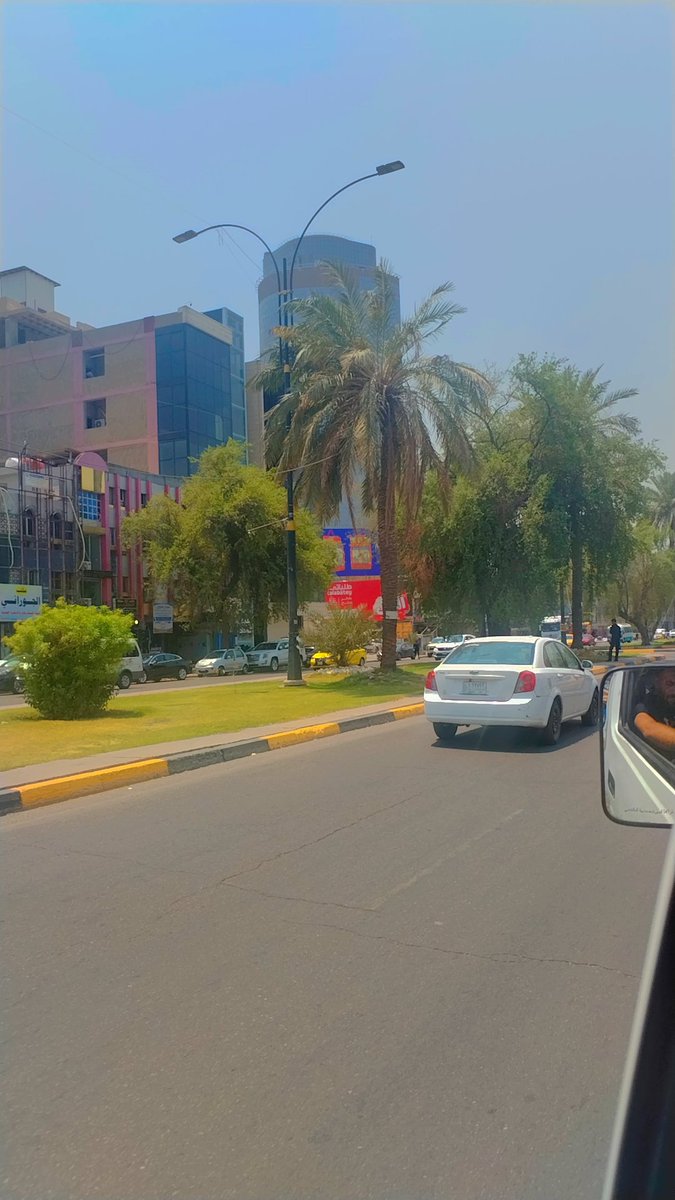 كل القيود تختفي حين تصنع لحياتك املا جديدا ❤️❤️وتيقن ان الخالق العظيم له لحياتنا اجمل الامور واطيبها فهو المدبر الكريم
امسيتم بالفرح ونقاء الدعوات وبهجه الصلاة على النبي الامين واله وصحبه اجمعين وبارك الله باوقاتكم احبتي الكرام وتحياتي وسلامي للجميع من العاصمة بغداد احييكم❤️☺️🥰