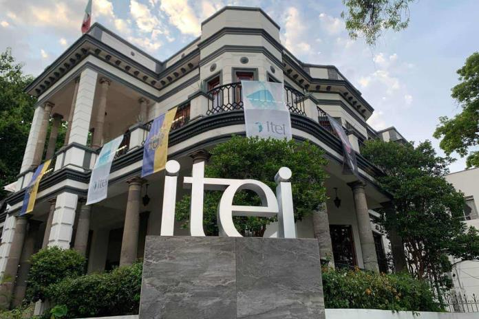 mvs_jalisco's tweet photo. 🗣️ #LaEntrevista 

Platicamos con Zaira Ramírez (@ZairaYael), experta en temas de transparencia, sobre la propuesta de crear un organismo ciudadano de vigilancia tras la desaparición del #ITEI. https://t.co/bwnDMDbGU5
