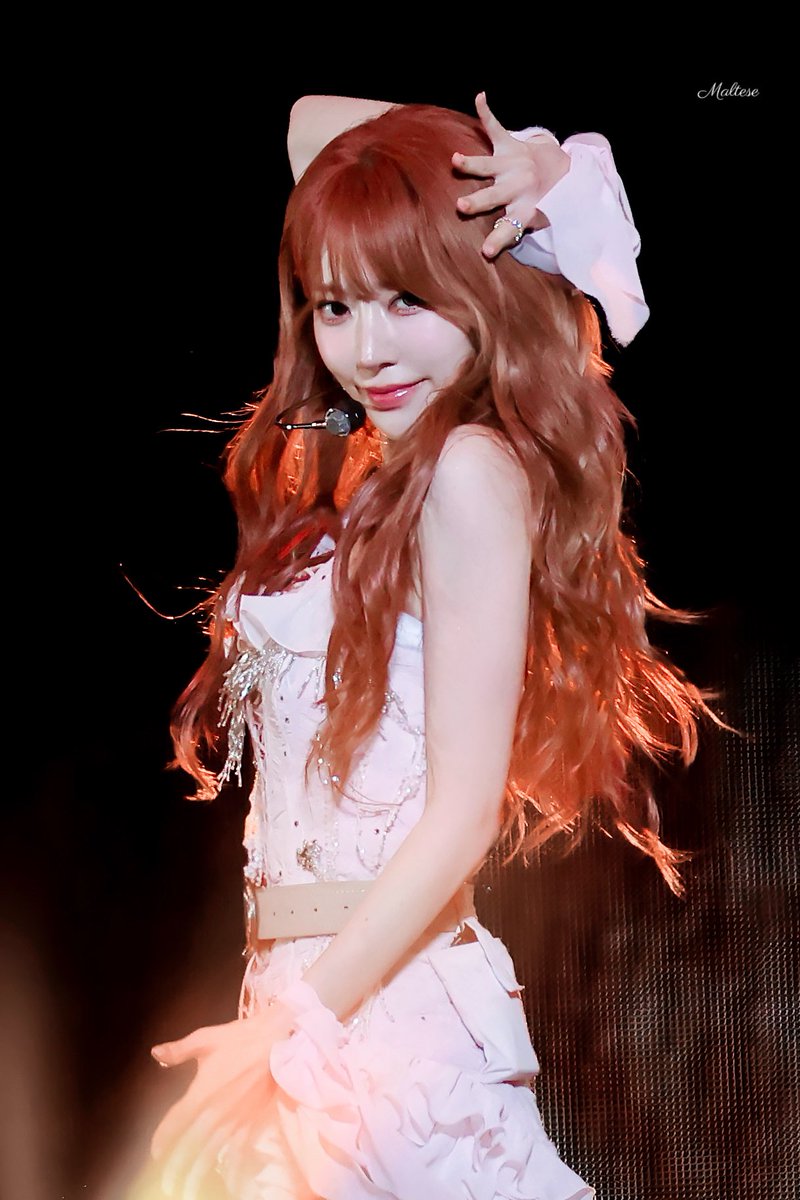 250618 

#LE_SSERAFIM #르세라핌 
#宮脇咲良 #SAKURA #사쿠라 #ックラ