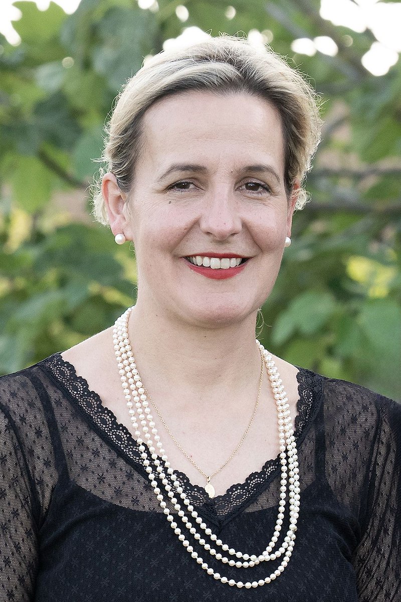 La #comtessedeparis tient à remercier chaleureusement toutes celles et ceux qui lui ont adressé un mot, une pensée ou une prière à l’occasion de son anniversaire.

Vos marques d’attention et d’affection l'ont profondément touchée.

© David NIVIERE 2025 All Rights Reserved