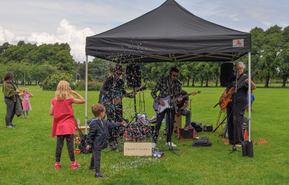Edinburgh Canal Festival Returns on 21 June 2025!
Fun packed day of free activities, entertainment, and exploration along the scenic Union Canal! Stretching from Lochrin Basin to Harrison Park, there’s something for everyone to enjoy. 
 
Festival highlights:
🌟 Canoe polo