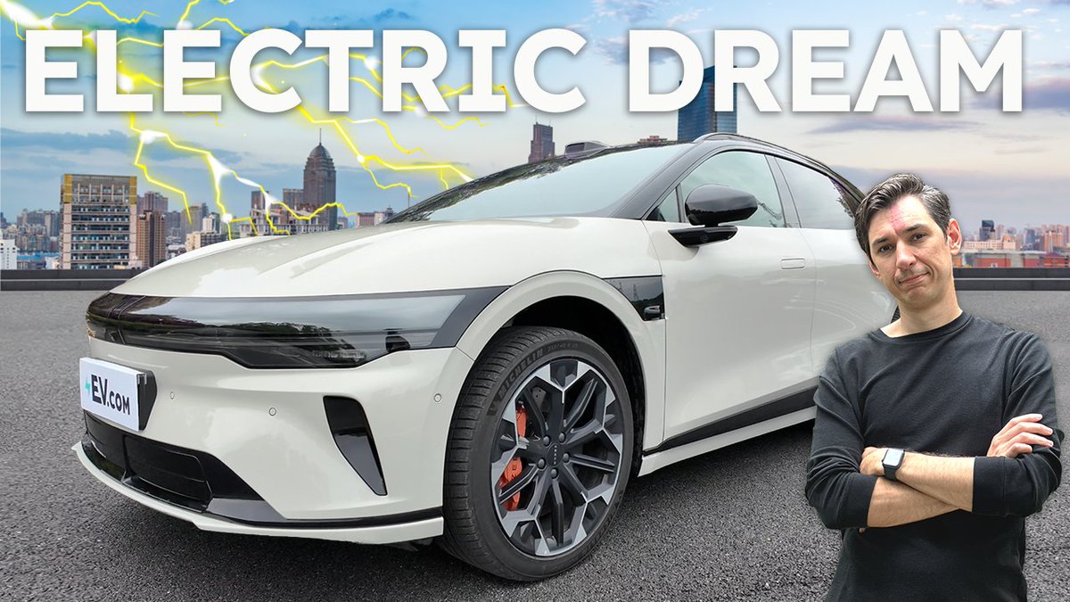 EVcom's tweet image. European luxury, meet your electric match.
The ZEEKR 007 GT brings GT looks, 825km range, and 0–100 in 2.95s.
Comfort, power, and personality — what more do you need?

Check out the full review 👉 youtu.be/UJRPRgxTAis

#Zeekr007GT #EVReview #ElectricGT