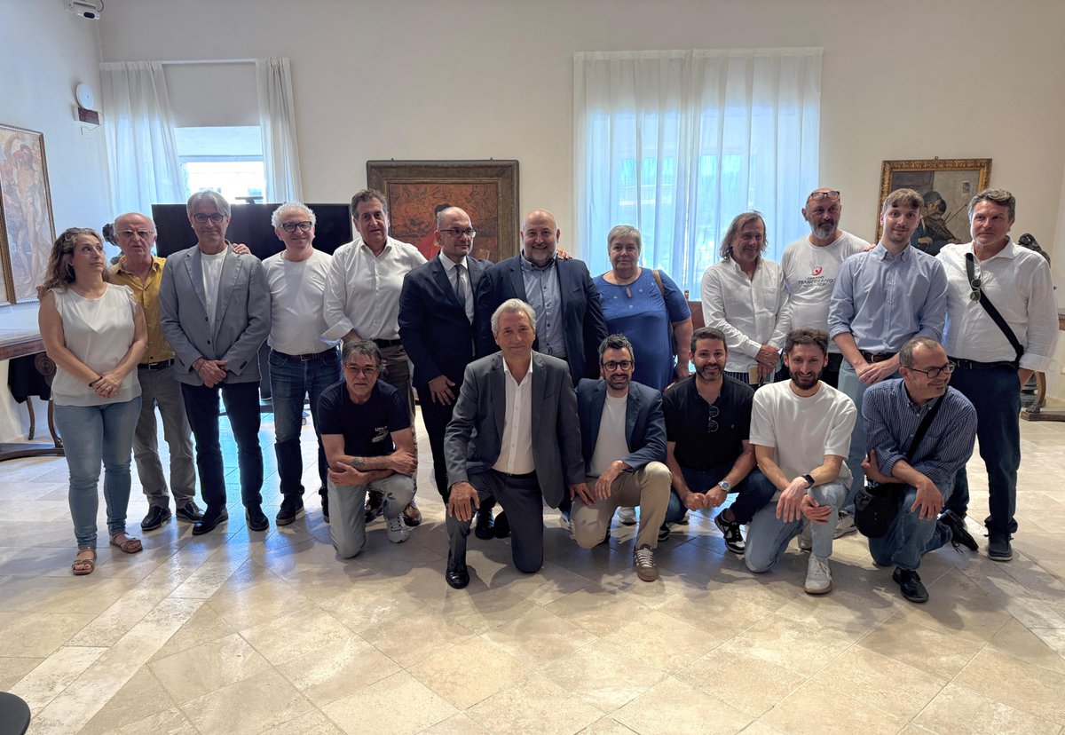 Oggi ad Ascoli si è tenuto il primo incontro ufficiale per celebrare un lavoro di squadra tanto impegnativo quanto gratificante. Grazie agli 8 milioni di euro messi a disposizione dalla struttura commissariale verrà migliorata la fruibilità del Cammino Francescano della Marca