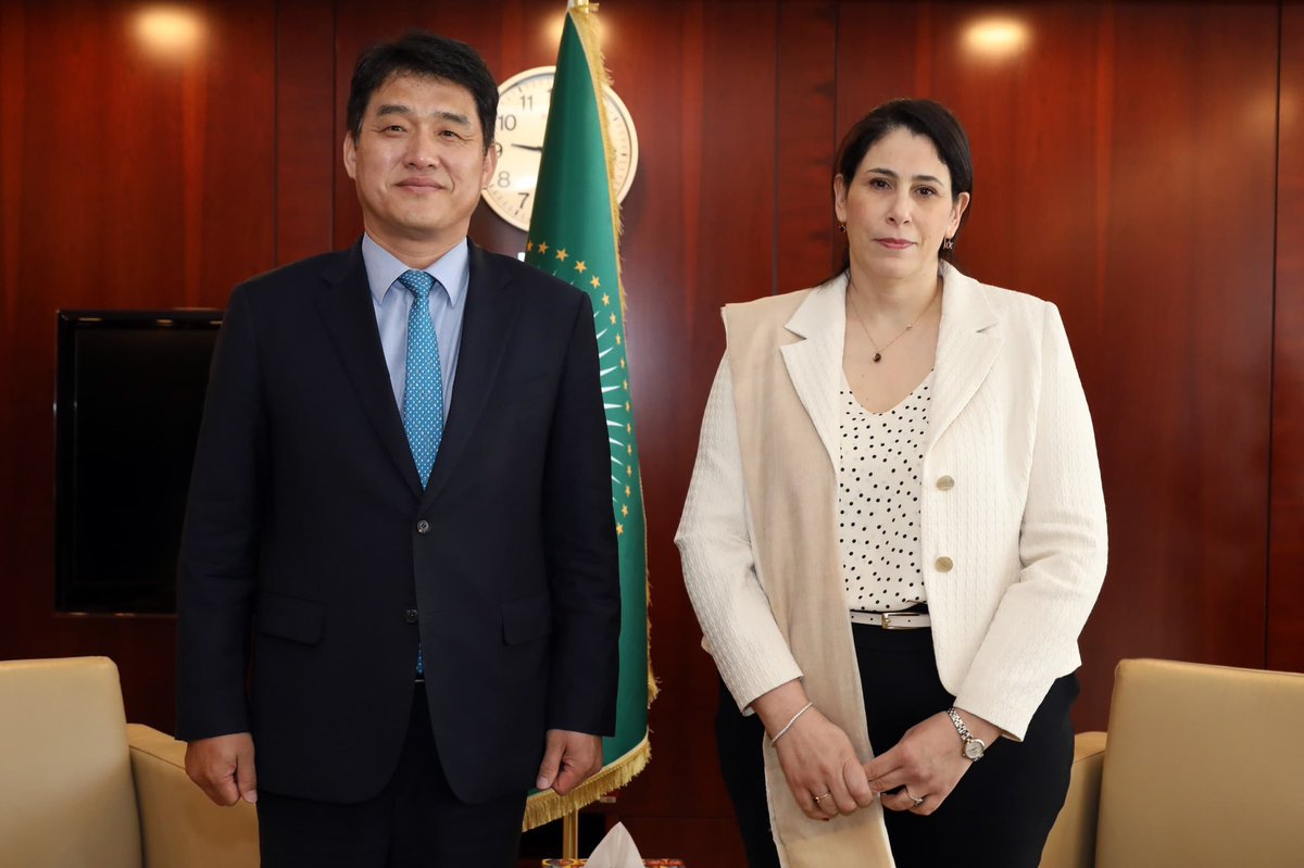 H.E Amb. Selma Malika Haddadi (@dcp_haddadi) on Twitter photo Productive engagement with <a href="/KoreainEthiopia/">Korean Embassy in Ethiopia & Mission to the AU</a> 🇰🇷 Amb. H.E. Jung Kang to explore deepening AU - Korea cooperation in support of #Agenda2063 particularly on agriculture, peace and security and health. Productive engagement with <a href="/KoreainEthiopia/">Korean Embassy in Ethiopia & Mission to the AU</a> 🇰🇷 Amb. H.E. Jung Kang to explore deepening AU - Korea cooperation in support of #Agenda2063 particularly on agriculture, peace and security and health.
