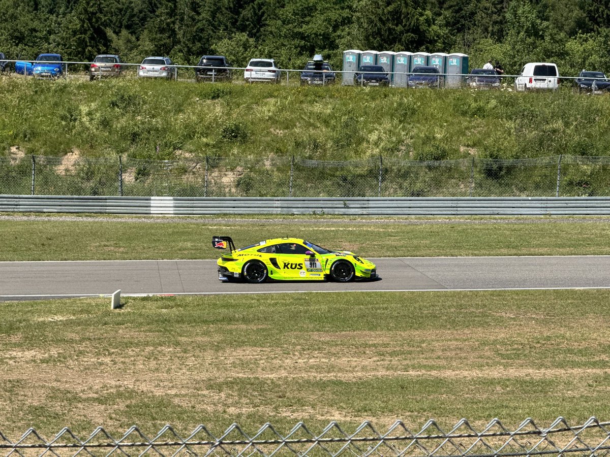 ARCHOOVE tweet media