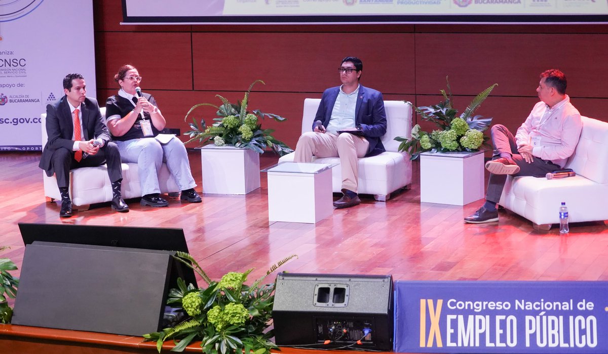 <a href="/UCooperativaCol/">UCC_Oficial</a> La integridad debe ser esa cooperación entre diferentes actores, desde la familia, la academia, la ciudadanía y la institucionalidad. Seamos el cambio que queremos ver en Colombia": Miguel Mosquera, subdirector de Capacitación e Innovación <a href="/UNIRuniversidad/">Universidad Internacional de La Rioja (UNIR)</a> #CongresoEmpleoPúblico