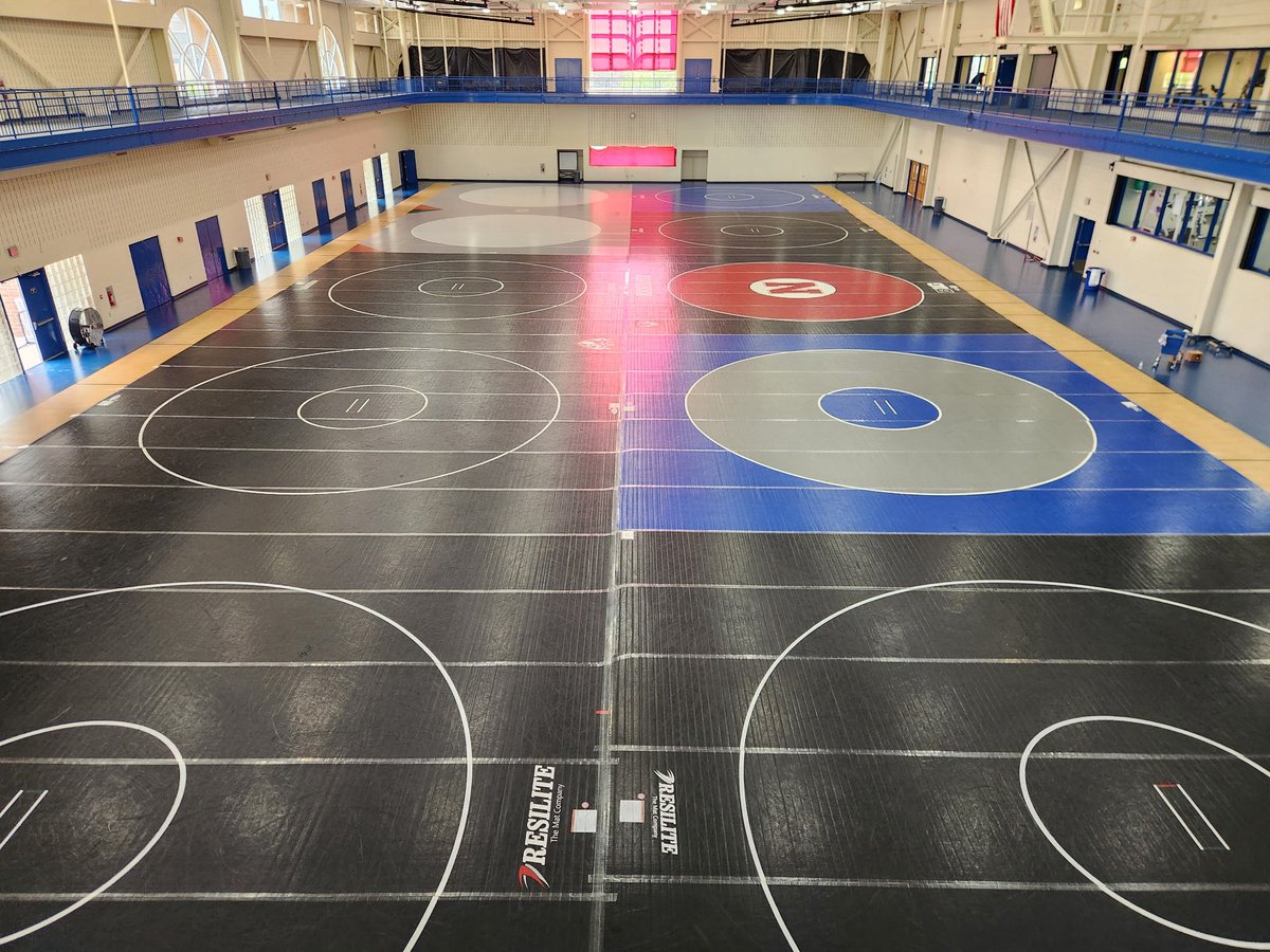 resilite's tweet image. WALL-TO-WALL RESILITE 🔥

Lycoming College’s wrestling camp is locked in with the best. 🔒 

#Resilite