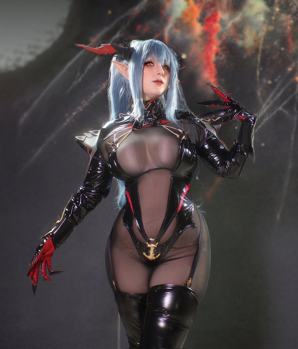 hakusan_13's tweet photo. @azurlane_en 
My entry for the 7th anniversary!
#Regensburg #AzurLane #AzurLane7thAnniv #AzurLane7thAnniversary #azurlanecosplay https://t.co/kLOlulmFVC