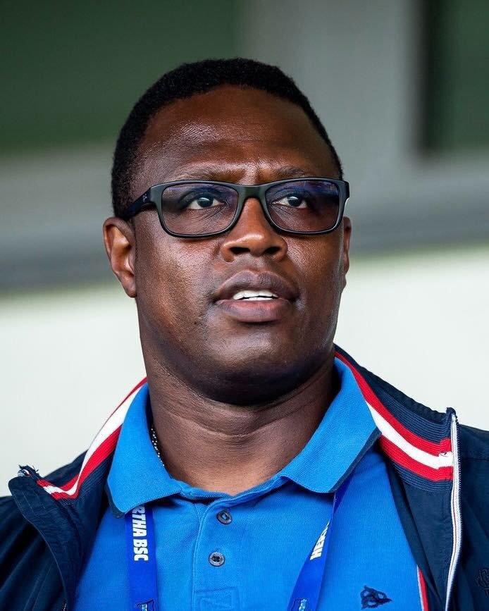 🚨 𝗣𝗔𝗕𝗟𝗢 𝗧𝗛𝗜𝗔𝗠 𝗥𝗘𝗧𝗥𝗢𝗨𝗩𝗘 𝗨𝗡 𝗣𝗢𝗦𝗧𝗘

Deux ans après son départ du Hertha Berlin, l’ex international guinéen reprend du service. 

Il a été nommé ce jeudi directeur de l’académie du VFL Bochum, relégué cette saison en D2 allemande.

#FOOT224