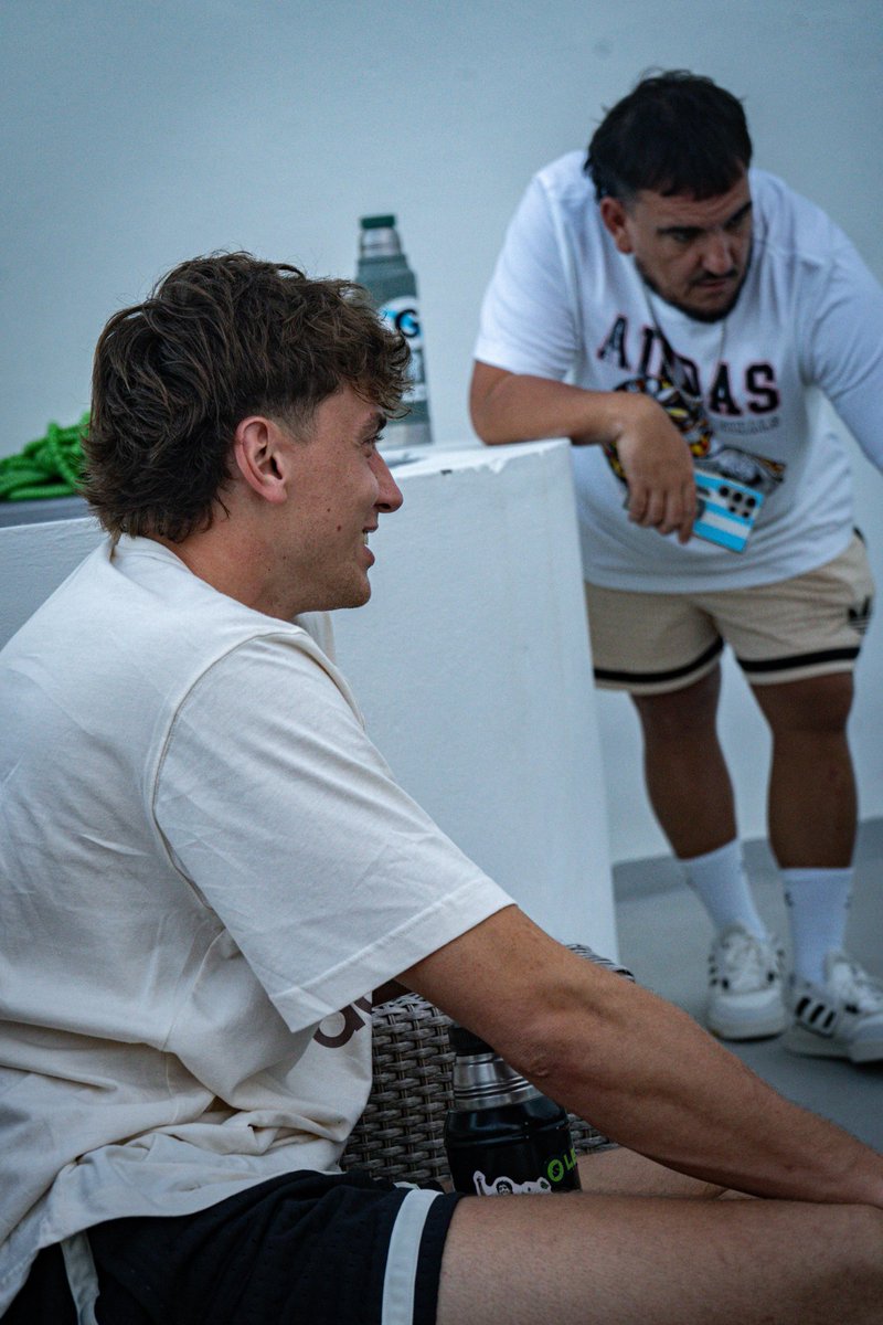 Advierto en días consecutivos:

Hoy hay Tres F.