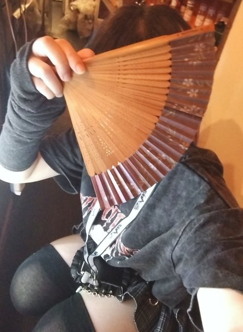 アニソンバーもふる横浜