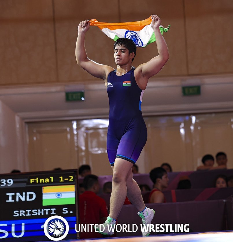 सृष्टि जांघू बनी जूनियर एशियन चैंपियन 🇮🇳🥇

U23 एशियन कुश्ती चैंपियनशिप के 68 KG भार वर्ग में  गांव दौलताबाद,गुड़गांव की लाडली बेटी सृष्टि जांघू ने जीता Gold मेडल 🇮🇳🏅

बहुत बहुत शुभकामनाएं चैंपियन 🙏🇮🇳