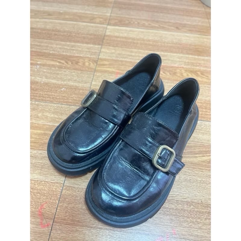 UPootha's tweet photo. ส่งต่อรองเท้าไซส์37-39 ใส่ได้ทุกคู่งับ
1 ) ส้นสูง5cm  ดำด้าน 150฿รส
2 )เพิ่มความสูง มีตัวติด+เชือกชมพู🩷 230฿รส
3) เท่มั้ก 130฿รส สนใจทัก ig:n_ookhao
#ส่งต่อรองเท้ามือสอง #เสื้อผ้ามือสอง #เสื้อผ้ามือสองสภาพดี #เสื้อผ้ามือสองราคาถูก #ของมือสอง https://t.co/h8MLpv2wzt