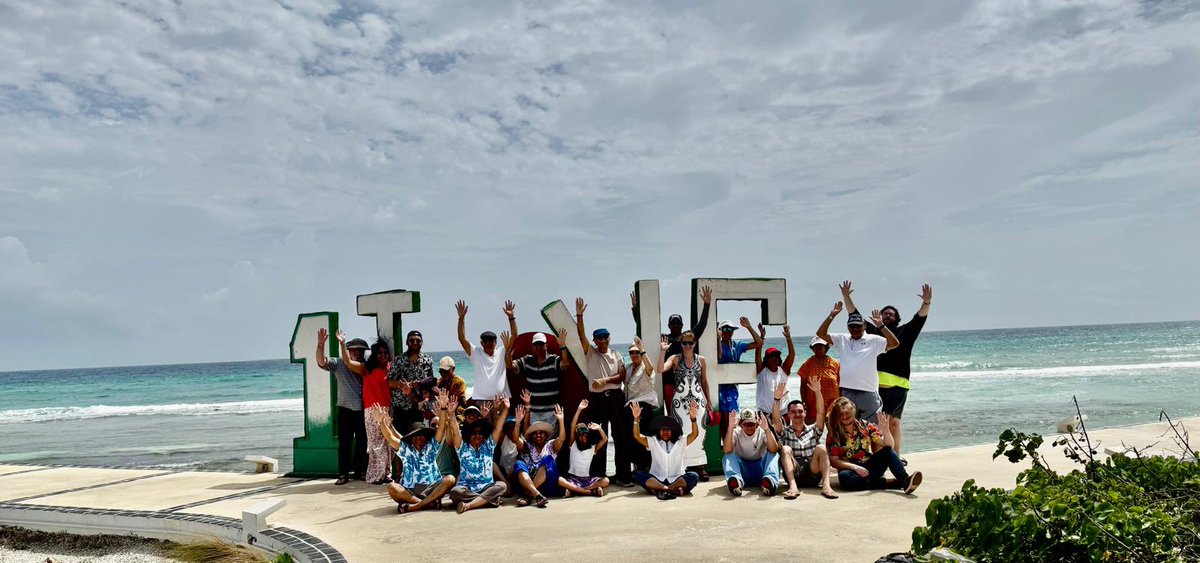 JustinLathia's tweet image. Great time away with family in 馃嚡馃嚥 - summer of travel continues with a short turnaround at home and then off to the #ICBTRT2025 brain tumor meeting in 馃嚡馃嚨