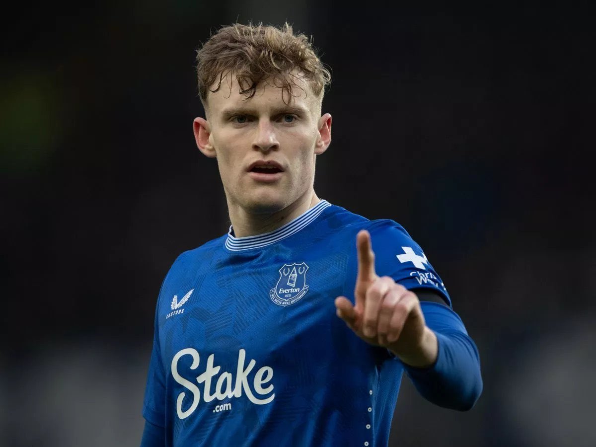 Everton FC News 💙 (@nilsatisnews) on Twitter photo 🗞️ 🏴Everton have opened talks with Jarrad Branthwaite about a new contract.
(<a href="/joe_thomas18/">Joe Thomas</a>) 🗞️ 🏴Everton have opened talks with Jarrad Branthwaite about a new contract.
(<a href="/joe_thomas18/">Joe Thomas</a>)