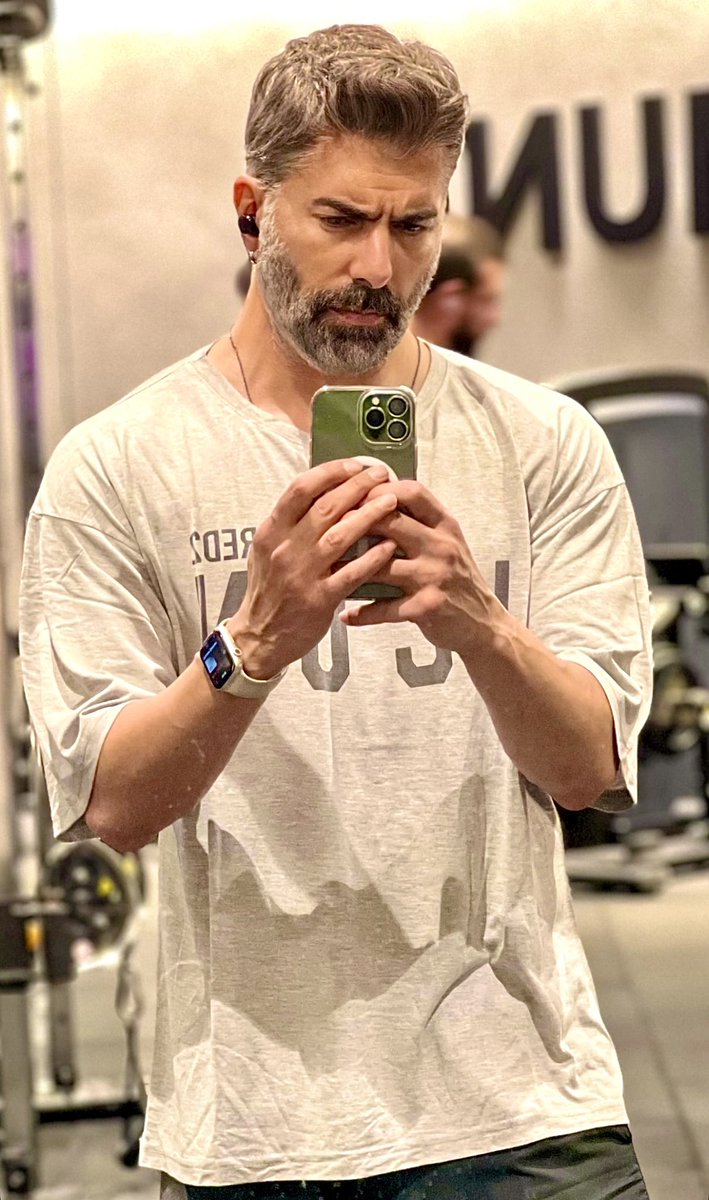 CENK TORUN’dan 
SPOR SALONU PAYLAŞIMI #cenktorun #Esaret #Mahassinemerabet #okanmermer