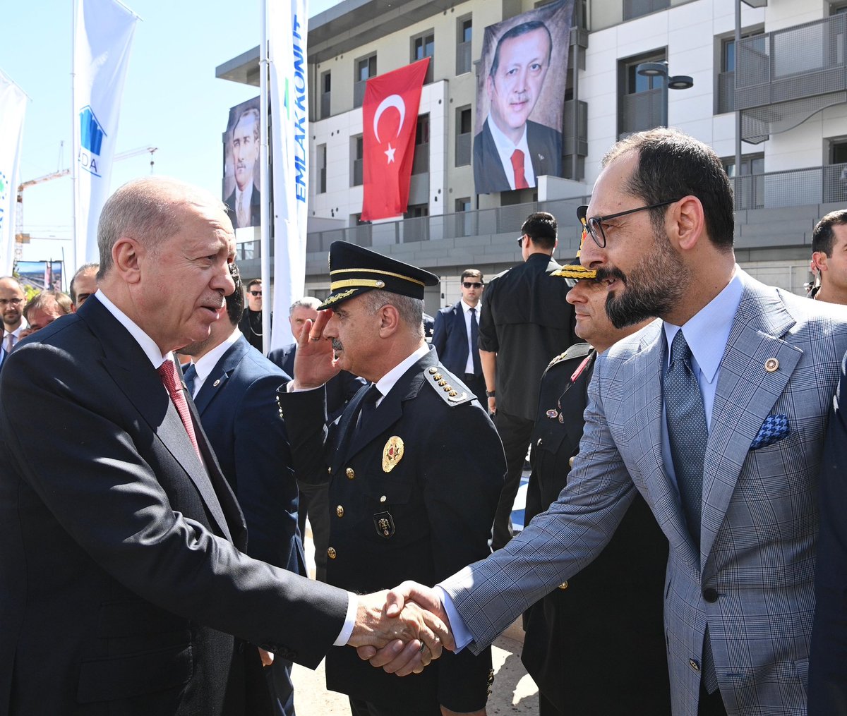 Cumhurbaşkanımız,Genel Başkanımız sn. Recep Tayyip Erdoğan’ı şehrimizde ağırladık.
Yaşadığımız deprem felaketinden sonra hep yanımızda olan sn Cumhurbaşkanı’mıza şükranlarımı sunuyorum.