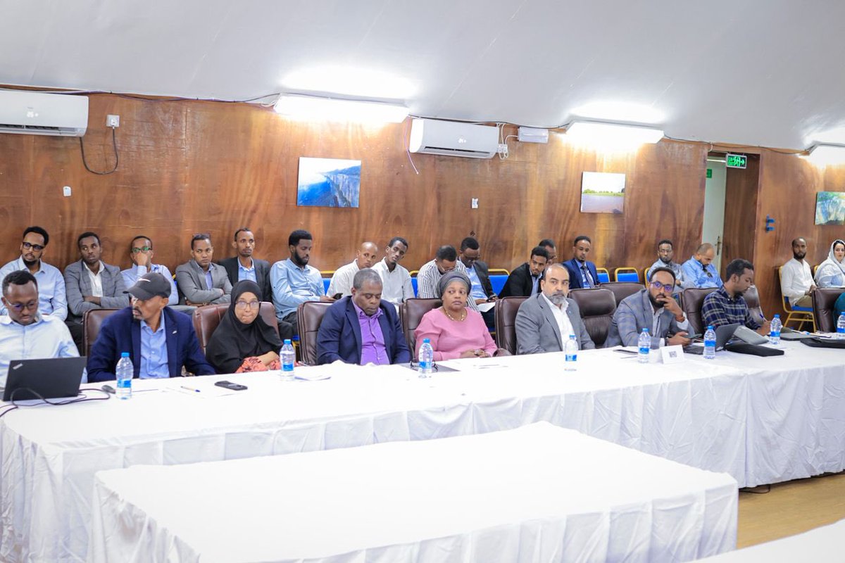 NBS_Somalia's tweet photo. Joint Coordination Forum on Data & Statistics convened in Mogadishu, co-chaired by SNBS DG Dr. Abdisalam Mohamed, UN’s Deputy Special Representative to the Secretary General/Resident Coordinator, George Conway & Martina Durrer, Regional Director for International Cooperation at the Swiss Embassy. A key step forward for Somalia’s statistical ecosystem.

The Forum comprised a broad coalition of stakeholders such as SNBS, statistical departments from FMS, line ministries, the World Bank, Swiss Cooperation, FCDO, AfDB, & UN agencies (UNDP, UNICEF, UNFPA, UNHCR, UNHCR, FAO), as well as other development partners & technical experts.

Deliberations focused on harmonizing data systems, closing critical gaps, strengthening coordination & aligning with the National Transformation Plan, SDGs & Agenda 2063. Partners reaffirmed support for Somalia’s second National Strategy for Development of Statistics (NSDS II).

The Forum concluded with a strong, shared commitment to co-create a modern & Somali-led data ecosystem. Through collaboration & trust, SNBS & partners will ensure quality, timely & standardized data informs Somalia’s development & humanitarian priorities. @AbdisalamHumbul @abdirahm_omar @UNinSomalia @SwissDevCoop @UNDPSomalia @UNFPA_SOMALIA @unicefsomalia @UNHCRSom @WorldBank @AfDB_Group @ONS @FAOSomalia