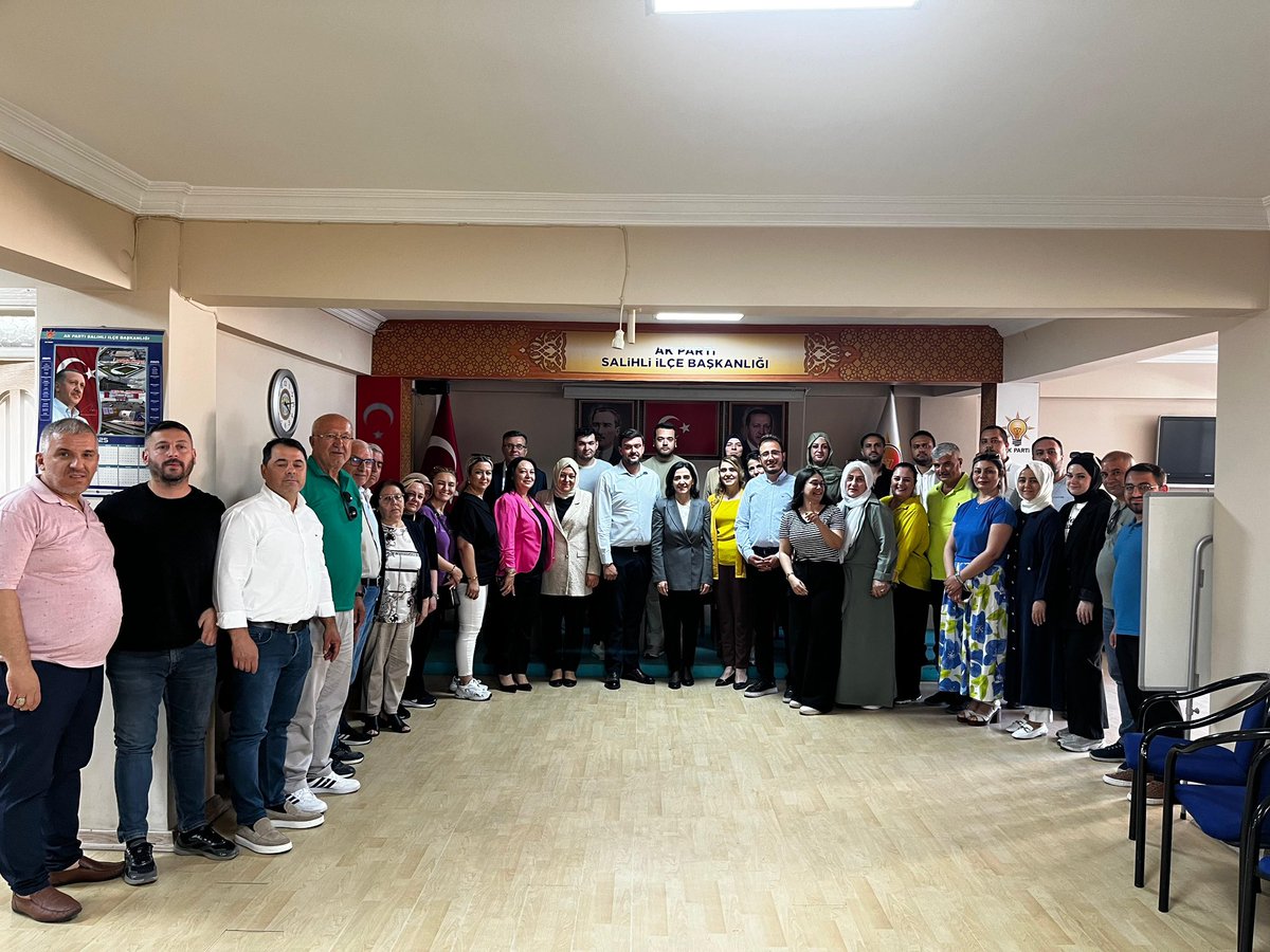 📍 MANİSA SALİHLİ

Salihli İlçe Başkanımız Nejat Can Uygun ve teşkilat mensuplarımızı, İl Başkan Yardımcılarımızla birlikte ziyaret ettik.

Teşkilatlarımızın heyecanı ve sahadaki güçlü varlığı, AK davamızın en büyük gücüdür. Birlikte daha çok çalışacak, Türkiye Yüzyılı