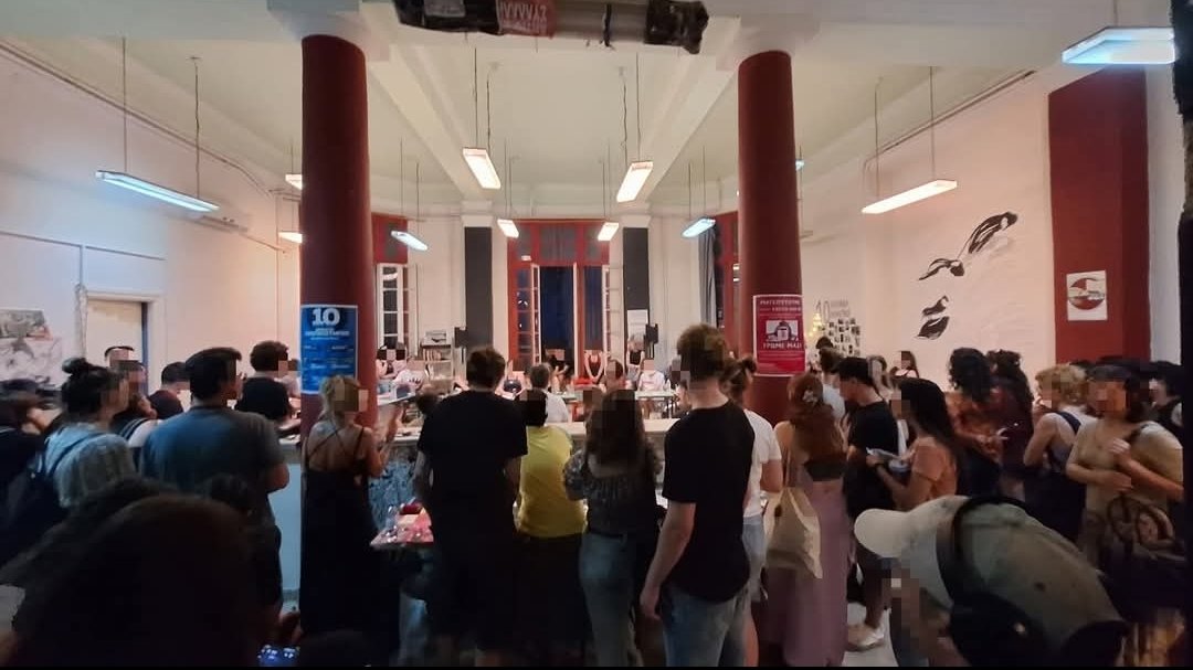 t_antepithesi's tweet image. Αλληλεγγύη στο Ανοιχτό Αναγνωστήριο (Αλ/πολη)

efodos.net/2025/06/19/%ce…

#antireport