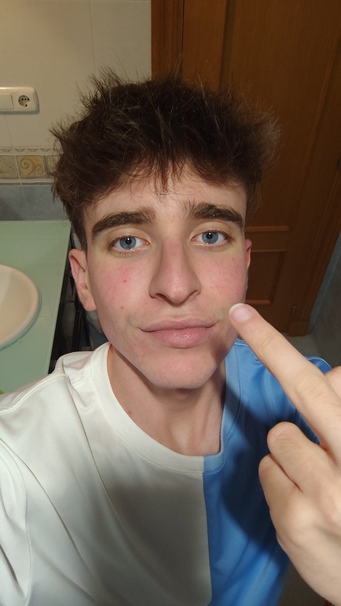 Adrian tweet media