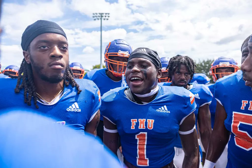 Theophilus Nyenkan (@theonyenkan) on Twitter photo Blessed to receive my first offer from Florida Memorial College!! I'm very thankful for my coaches, family, friends, and teammates for supporting me. #heartoverheight #agtg <a href="/MilesAn14531163/">Miles Anderson</a> <a href="/klaykoester/">Coach Klay Koester</a> <a href="/Coach_Helmerich/">Matt Helmerich</a> <a href="/PTRFootball/">Peachtree Ridge Football</a>
<a href="/2ndSeven777/">Alex Suber</a> Blessed to receive my first offer from Florida Memorial College!! I'm very thankful for my coaches, family, friends, and teammates for supporting me. #heartoverheight #agtg <a href="/MilesAn14531163/">Miles Anderson</a> <a href="/klaykoester/">Coach Klay Koester</a> <a href="/Coach_Helmerich/">Matt Helmerich</a> <a href="/PTRFootball/">Peachtree Ridge Football</a>
<a href="/2ndSeven777/">Alex Suber</a>