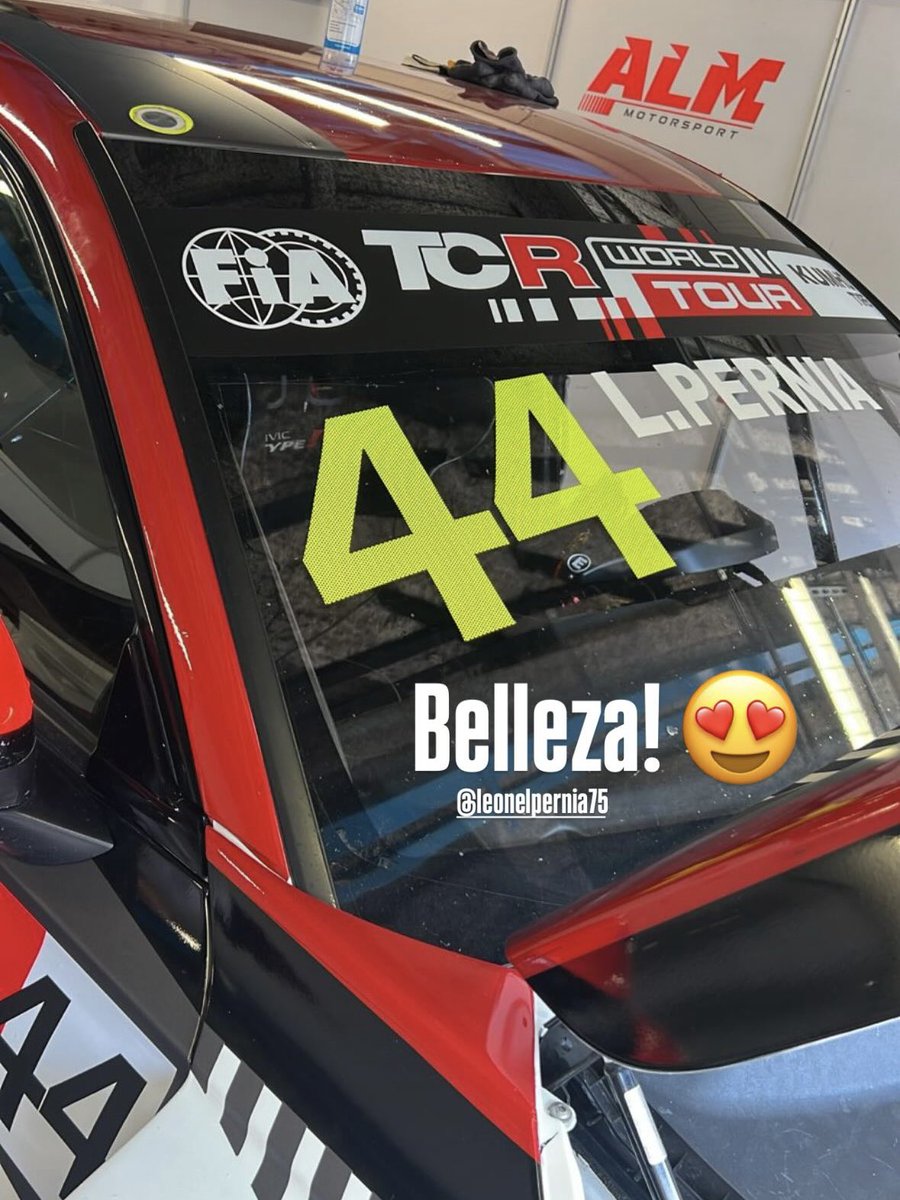 ¡El "Tanito" ya está en Monza! 📍

🇦🇷 Leonel Pernía llegó al emblemático circuito italiano para disputar la tercera fecha del FIA TCR World Tour.

📌  El argentino estará al mando de un Honda Civic Type R FL5 del equipo ALM Motorsport.

📸 <a href="/leonelpernia/">Leonel Pernia</a> - <a href="/tcrsouthamerica/">TCR South America</a>
