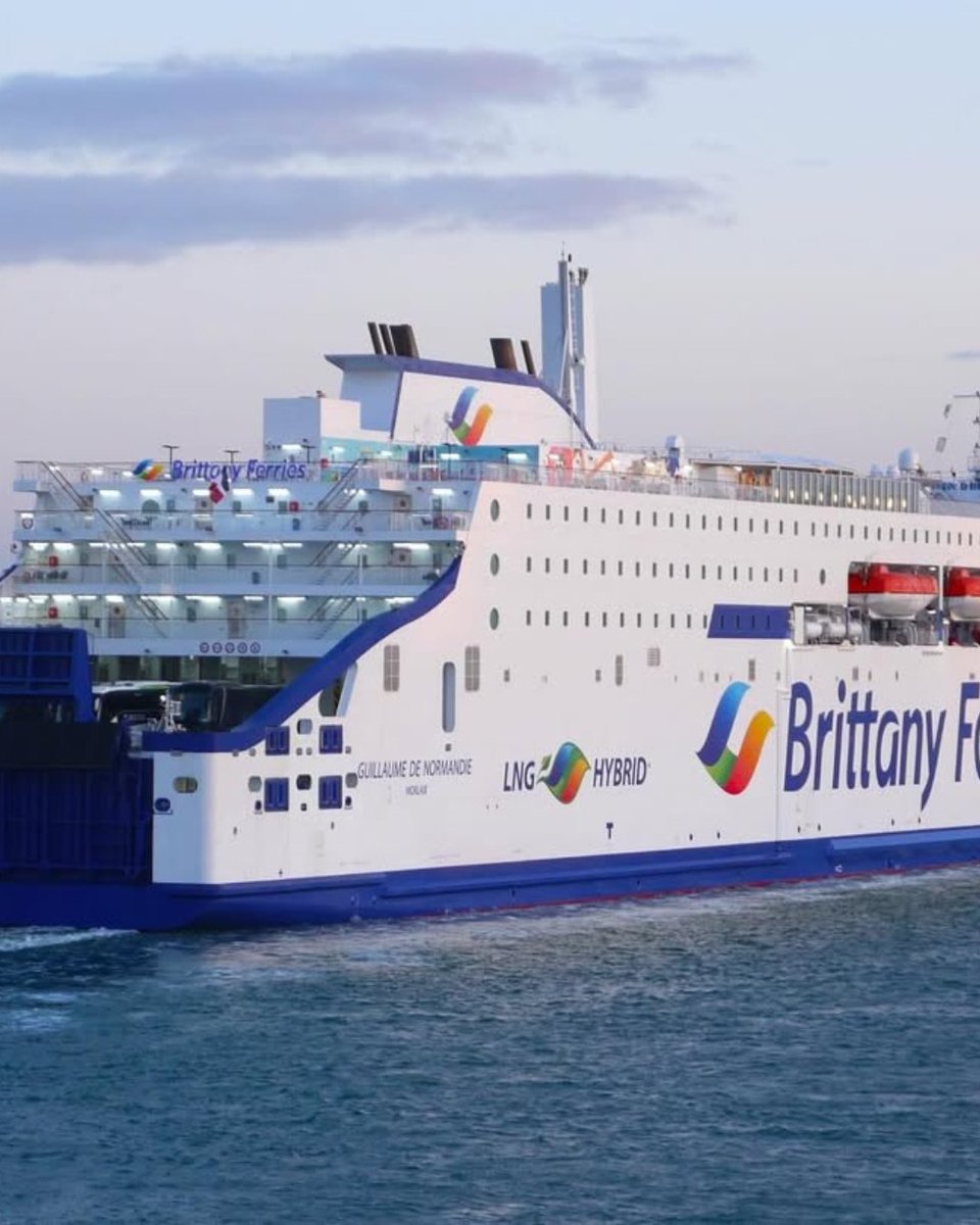 A beautiful shot of Guillaume de Normandie arriving in Portsmouth ⛴️

Thank you <a href="/kl/">kl</a>.shipspotter for the stunning picture 📸

#GuillaumeDeNormandie #Portsmouth #FerryTravel