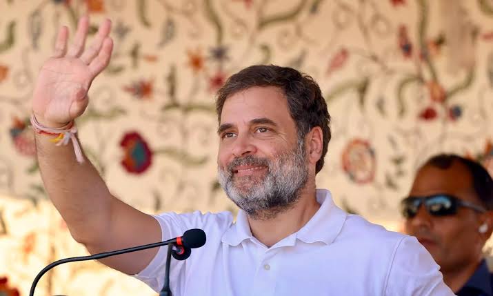 𝓢𝓾𝓱𝓪𝓼 𝓦𝓪𝓻𝓮 (@suhas_writes) on Twitter photo Happy birthday the fearless <a href="/RahulGandhi/">Rahul Gandhi</a> Happy birthday the fearless <a href="/RahulGandhi/">Rahul Gandhi</a>