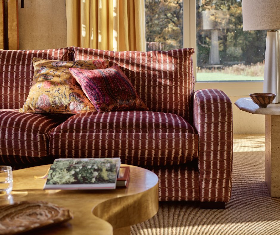 Our Stockbridge corner sofa in one of our V&amp;A Threads of India Opulent Velvets designs has been featured in Homes &amp; Gardens online.

Read the full article here: bit.ly/43KlsjI