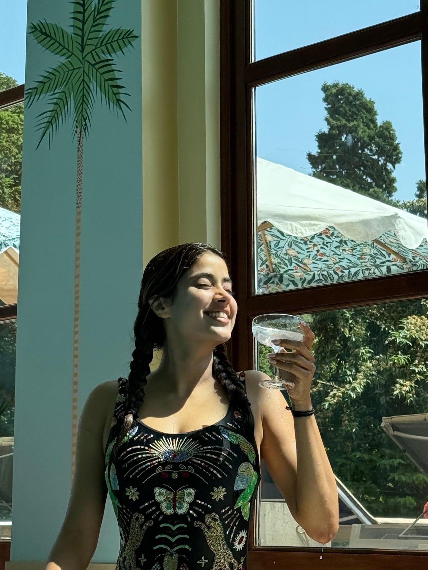 Gt0ii7SXoAAgX0m?format=jpg&name=large