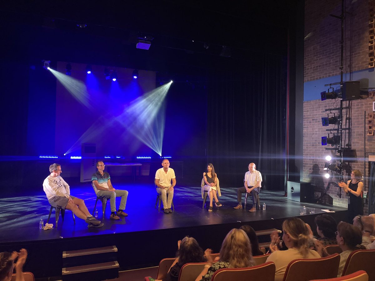 Dr Carina Kern (@carinacarlakern) on Twitter photo 🧬 Who wants to live forever?
That bold question kicked off the #Continuity7 Debate this week at the Mumford Theatre, Cambridge.
We dove into #longevity science, ethics & AI-powered biotech with a packed house & brilliant panel:
🔹 David Rubinsztein <a href="/Cambridge_Uni/">Cambridge University</a>
🔹 Monty 🧬 Who wants to live forever?
That bold question kicked off the #Continuity7 Debate this week at the Mumford Theatre, Cambridge.
We dove into #longevity science, ethics & AI-powered biotech with a packed house & brilliant panel:
🔹 David Rubinsztein <a href="/Cambridge_Uni/">Cambridge University</a>
🔹 Monty
