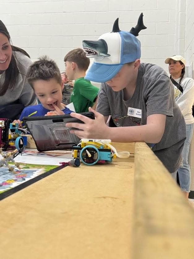 Ratchet Rockers (@frc1706) on Twitter photo Keep a close eye on our socials for more FLL information coming in July!!
#FLL #WeAreWentzville #rr1706 #omgrobots #morethanrobots #UNEARTHEDÂ #FIRSTAGE <a href="/WSDinfo/">Wentzville Schools</a> <a href="/HoltADOffice/">Holt Athletics</a> <a href="/thsactivities/">THS Activities</a> <a href="/EaglesLibertyAD/">LHS Activities</a> <a href="/WSDinfo/">Wentzville Schools</a> <a href="/NP_Grizzlies_AD/">North Point Grizzlies Activities</a> Keep a close eye on our socials for more FLL information coming in July!!
#FLL #WeAreWentzville #rr1706 #omgrobots #morethanrobots #UNEARTHEDÂ #FIRSTAGE <a href="/WSDinfo/">Wentzville Schools</a> <a href="/HoltADOffice/">Holt Athletics</a> <a href="/thsactivities/">THS Activities</a> <a href="/EaglesLibertyAD/">LHS Activities</a> <a href="/WSDinfo/">Wentzville Schools</a> <a href="/NP_Grizzlies_AD/">North Point Grizzlies Activities</a>