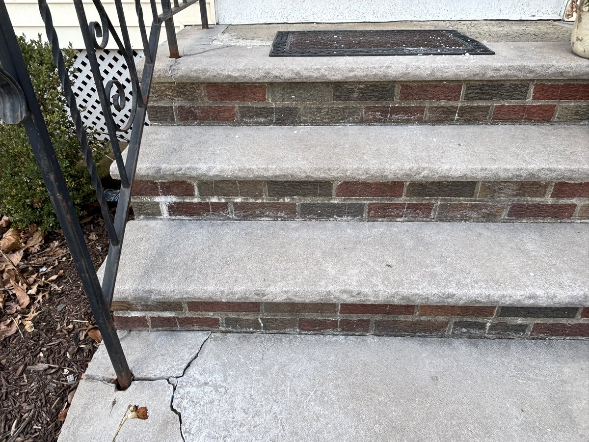 Barbanellb's tweet image. Health (tumor in brain) and home (foundation issues-basement steps detached-chimney sinking) issues have led to tuition help for son by 6/30 or will need to find new school. If you can, please share or donate. Every bit helps us stay afloat. Thank you. gofund.me/5a6a24de