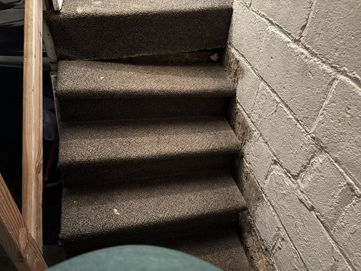 Barbanellb's tweet image. Health (tumor in brain) and home (foundation issues-basement steps detached-chimney sinking) issues have led to tuition help for son by 6/30 or will need to find new school. If you can, please share or donate. Every bit helps us stay afloat. Thank you. gofund.me/5a6a24de