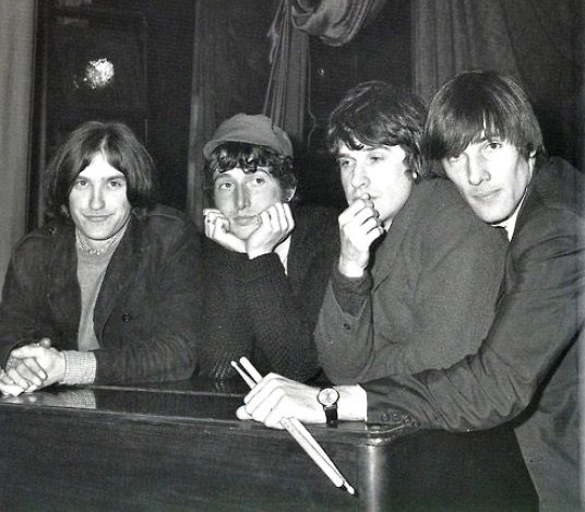 Who has pre-ordered 'The Journey - Part 3' already?

thekinks.bio.to/TheJourneyPart…