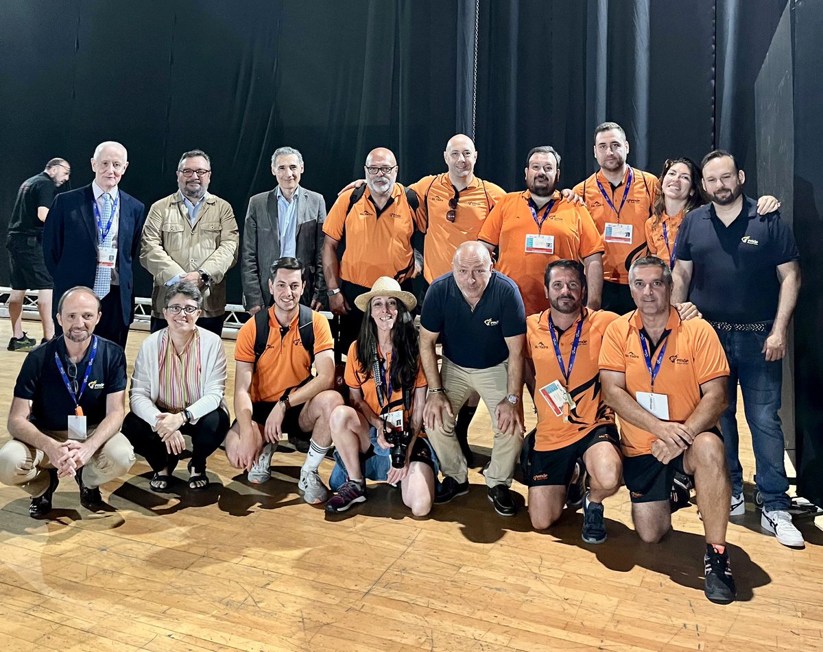 luis centeno (@lcentenoc) on Twitter photo Gran equipo organizador de los Juegos EMDE 2025 que se desarrollan en Torremolinos. El excelente resultado es fruto del trabajo de meses de preparación y una meritoria preocupación por los pequeños detalles <a href="/ecatolicas/">Escuelas Católicas</a> <a href="/JuegosEMDE/">Juegos EMDE</a> Gran equipo organizador de los Juegos EMDE 2025 que se desarrollan en Torremolinos. El excelente resultado es fruto del trabajo de meses de preparación y una meritoria preocupación por los pequeños detalles <a href="/ecatolicas/">Escuelas Católicas</a> <a href="/JuegosEMDE/">Juegos EMDE</a>