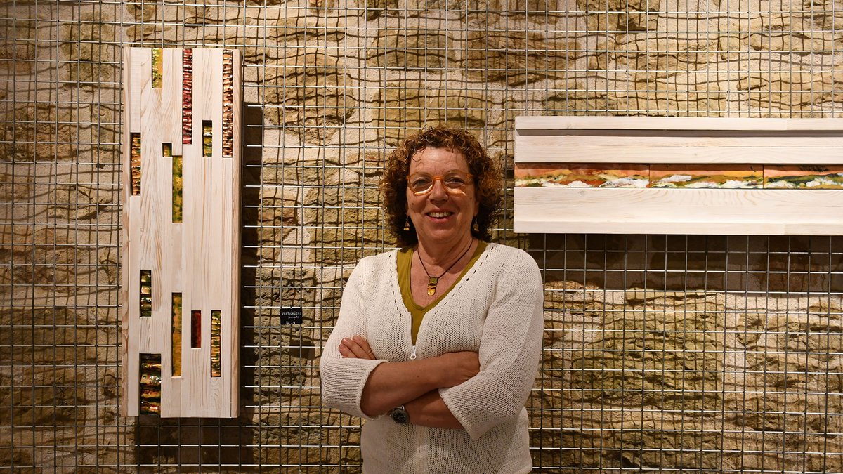 Exposició 'Els colors de l'aigua' esmalts d'Isabel Boltà al <a href="/CConcabella/">Castell de Concabella</a>  la podeu veure fins al 29 de Juny