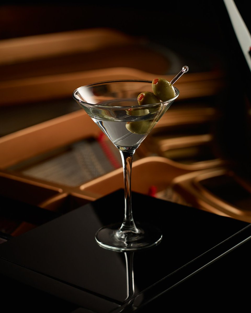Gin or vodka? Olives or a twist? The opportunities are endless when crafting your perfect martini. Join us for dinner and raise a glass to #WorldMartiniDay. 

Book a reservation at the link below. 
gothamsteakhouse.com/reservations