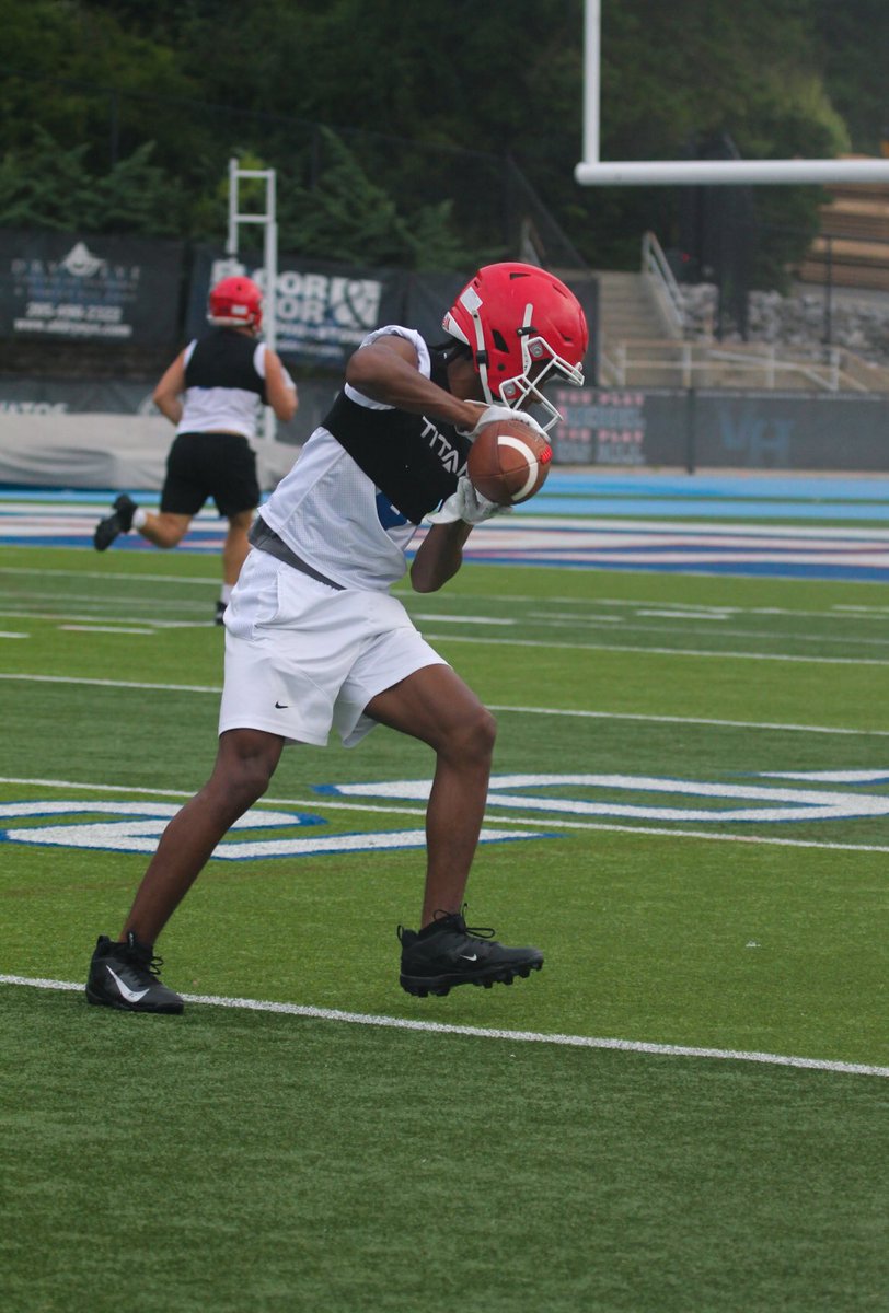 Vestavia Hills Football tweet media