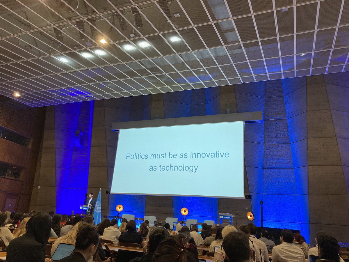 PaigeDonner's tweet image. The inaugural #techDiplomacy event @UNESCO @UNESCO_fr  co-organized by @WomenInTechOrg was stimulating, electrifying and stacked with global thought leaders across #tech #policy #politics and #culture 
Thank you!! 🙏🏼