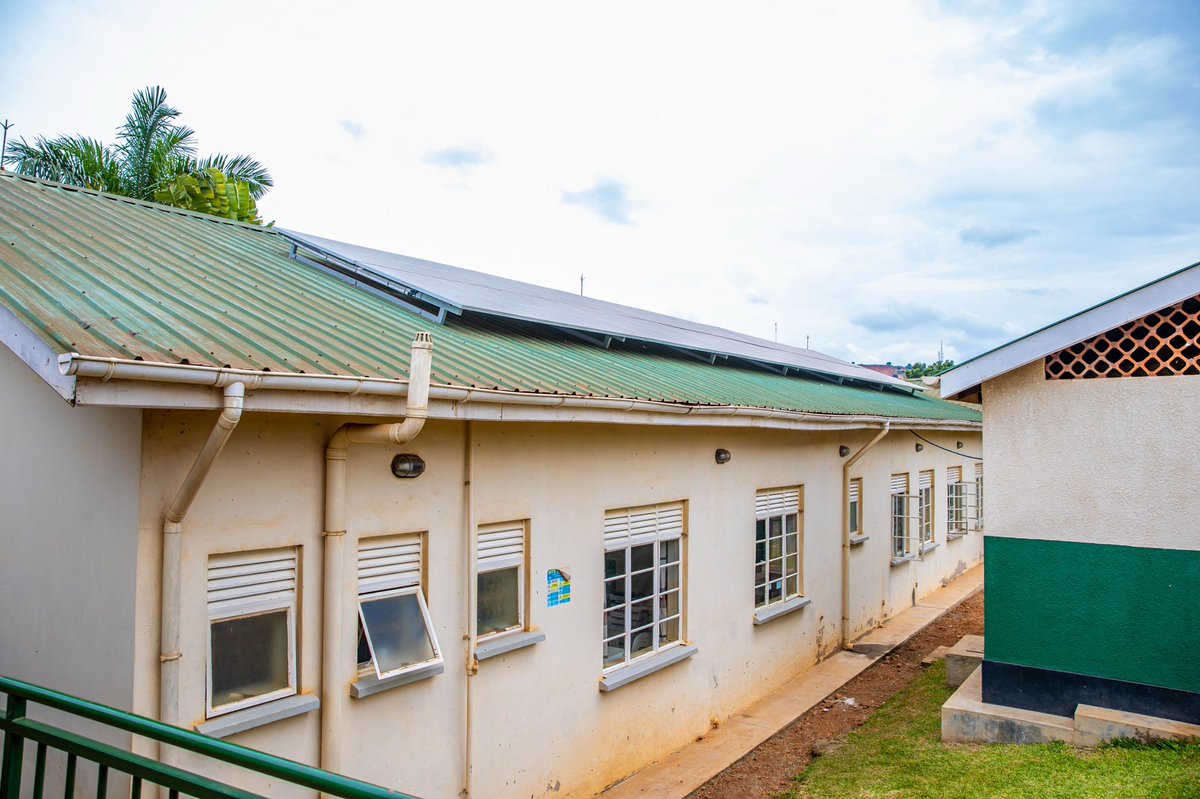 We have boosted our Kitebi Health Centre III in Rubaga Division with a 30kW solar energy system.

This system is offering a significant boost to this busy public facility and is expected to ensure uninterrupted power supply to critical equipment such as fridges, baby warmers,