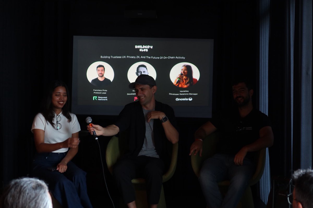 Builders talking real stuff 🛠️

Our first panel unpacked ZK, privacy, and what it really takes to create trustless UX.

Great alpha from <a href="/ThisisVanshika/">vanshika</a>  [<a href="/GnosisDAO/">Gnosis 🦉</a>], <a href="/FPinto229/">Francisco Pinto</a>, [<a href="/RequestNetwork/">Request Network</a>] + <a href="/fassko/">Kristaps Grinbergs</a>  [<a href="/FlareNetworks/">Flare ☀️</a>]