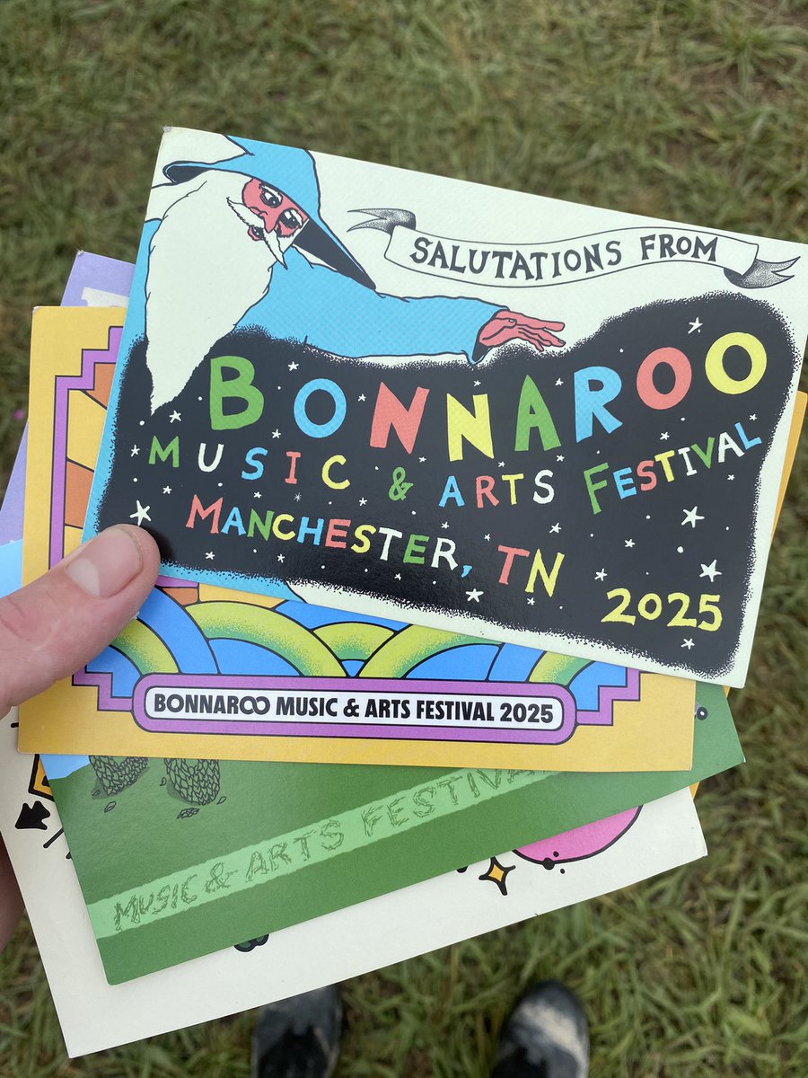 Write a letter to your future self on the Farm 💌

Reflect on your current self. Discuss your thoughts, feelings, and challenges. 

Outline your goals and aspirations: What do you hope to achieve by the time you read this letter?

Offer words of encouragement: Write some