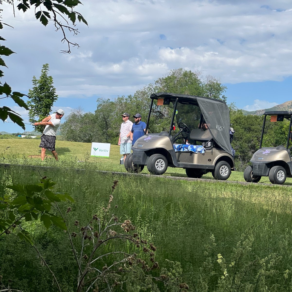 ⛳️ We teed up another fantastic day at the Mountain Dell Golf Course in Salt Lake City! 120+ customers and suppliers joined us for a memorable tournament filled with great connections, friendly competition, and stunning views.