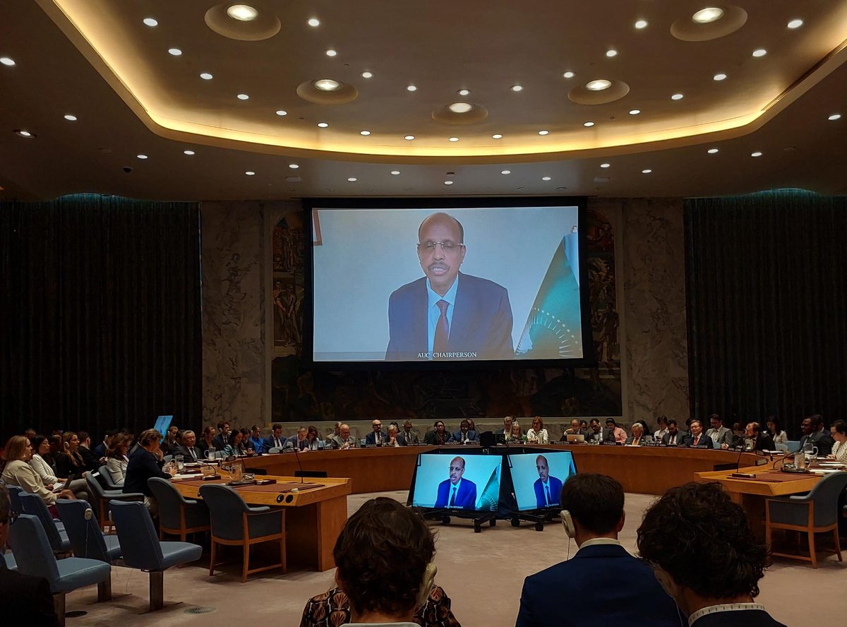 Nuur Mohamud Sheekh (@nuursviews) on Twitter photo At today’s UN Security Council High-Level Open Debate on “Poverty, Underdevelopment and Conflict,” AU Commission chief H.E. <a href="/ymahmoudali/">Mahmoud Ali youssouf</a> stressed that poverty, inequality, & underdevelopment are not just challenges; they are drivers of conflict. “Where guns are the loudest, human At today’s UN Security Council High-Level Open Debate on “Poverty, Underdevelopment and Conflict,” AU Commission chief H.E. <a href="/ymahmoudali/">Mahmoud Ali youssouf</a> stressed that poverty, inequality, & underdevelopment are not just challenges; they are drivers of conflict. “Where guns are the loudest, human