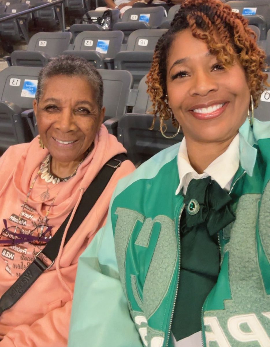 India Franklin tweet media