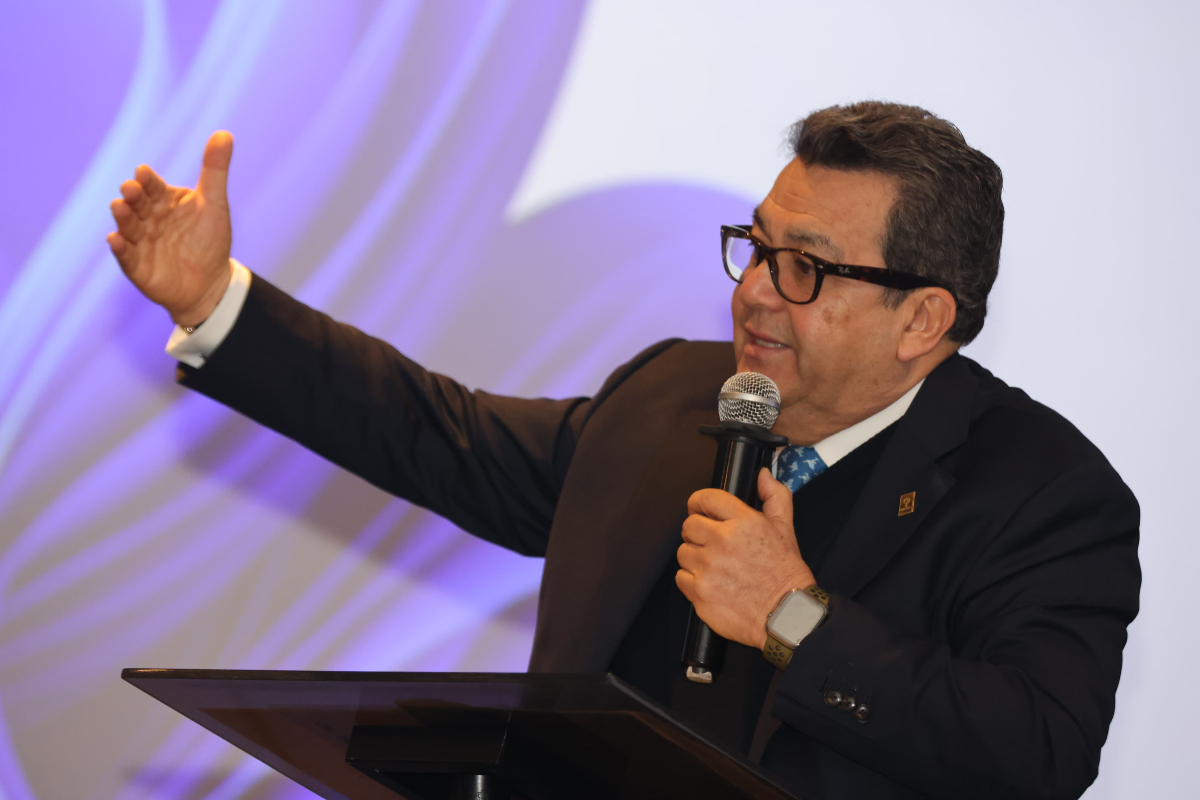 #ComunicadoDePrensa 🗞️ | El presidente de #Colpensiones, Dr. Jaime Dussán Calderón explica que la #LeyPensional2381 de 2024 sigue firme, y que la entidad continúa su trabajo incansable, ante la responsabilidad que le otorga este nuevo Sistema.
👉🏼 colpensiones.gov.co/publicaciones/…