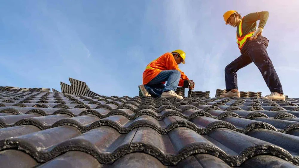 Kolla in vår nya artikel: Hur man blir takläggare – ett yrke med positiv framtid
👉 Klicka här för att läsa: duochjobbet.se/hur-man-blir-t…